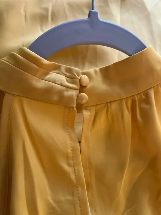 Pretty Garden Satin Halter Neck Maxi Dress in Mustard Yellow L - Picture 9 of 14